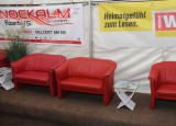 13_Golden-VIP-Bereich-Live-Corner-KIKA-Lounge-im-Veranstaltungszelt