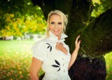2_x_Pia-Vanelly