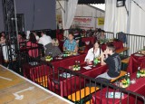 14_1_Golden-VIP-Bereich-KIKA-ON-Stage-Bühne-im-Veranstaltungszelt